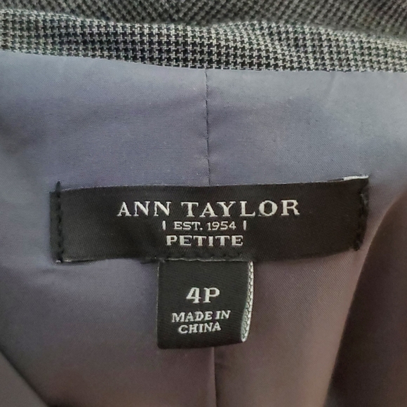 Ann Taylor Grey Long Sleeve Blazer - Picture 5 of 6
